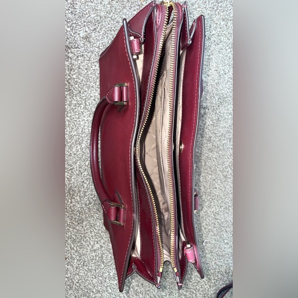 ⭐️Micheal Kors Bag - Picture 4 of 4